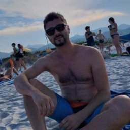 enjoy virtual sex games with mates like heterosexual passionate boy Chronica35, turkey, preffer passionate sex and roleplays